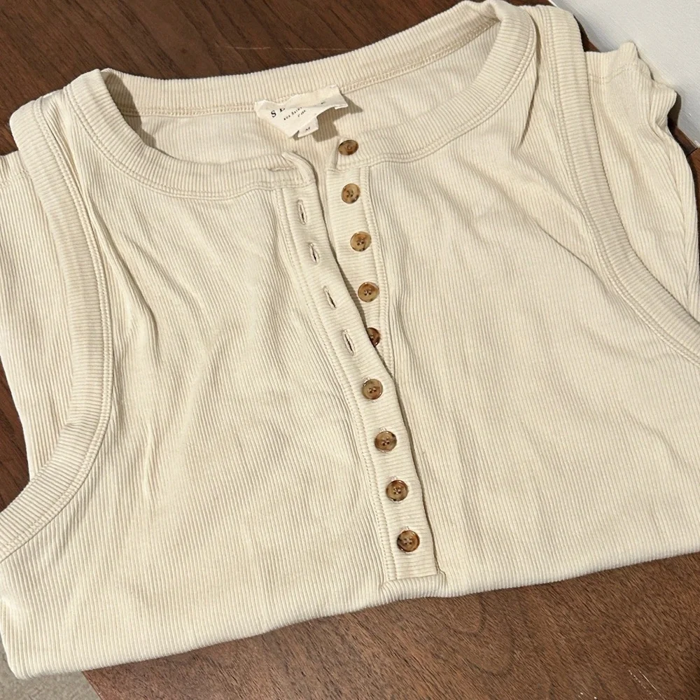 Sezane Félicien Top Cream - Size M PRICE FIRM - Picture 2 of 3